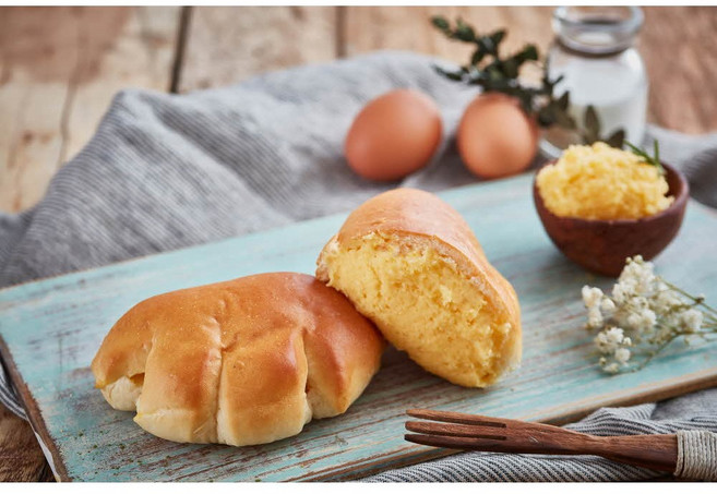 수제 슈크림빵/무방부제 / 10개 1박스 50개 1박스 / 만나브레드 촉촉 수제빵 15가지품목 / 신선발송 /학교. 교회 단체간식 행사용 대량구매가능