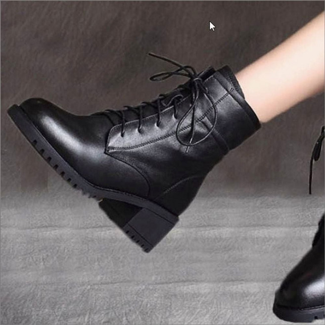레이스업 부츠 여자 5cm 통굽 러버 옆지퍼 밑창 중목워커 여성 워커 부츠 올블랙 dew+484Hy