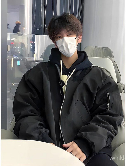 남성 오버사이즈 항공점퍼 블랙 자켓 후드 레이어드 스타일 LYT