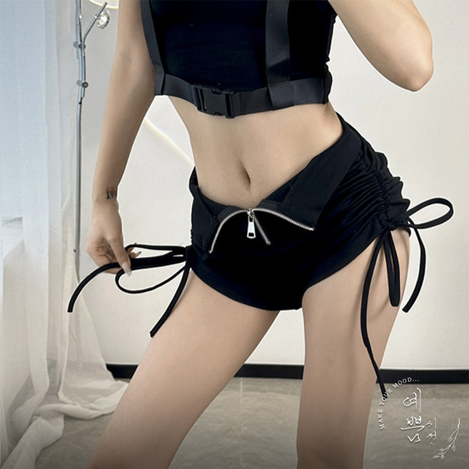 예쁨시전 섹시 핫걸 사이드 셔링 하이웨스트 지퍼 핫팬츠