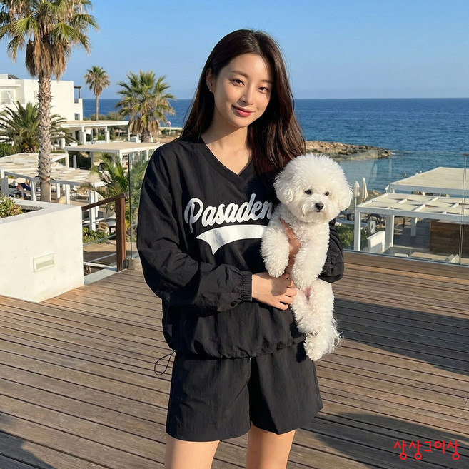 상상그이상 여성용 국내제작 위니상의 시원한 나일론소재 바스락거리는 얇은 여름 맨투맨 편안한 오버핏 레터링 티셔츠 데일리룩