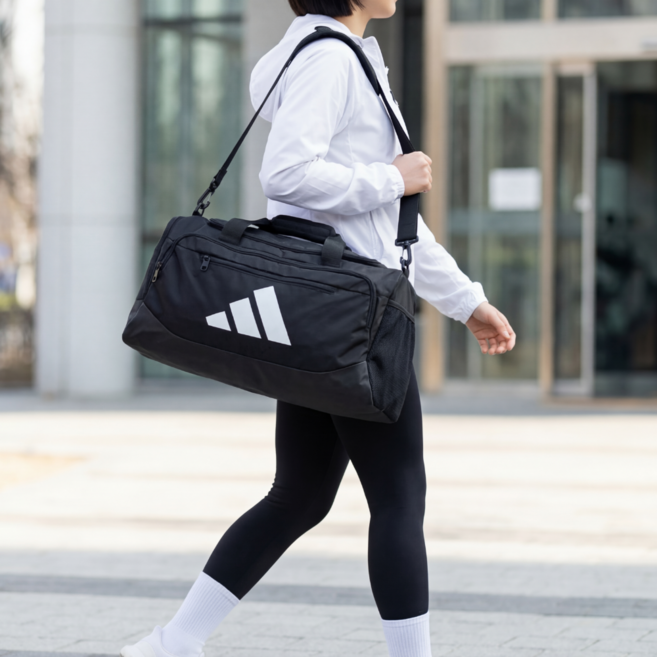 아디다스 TDDS 디펜더 더플백 스몰 트레이닝 스포츠 헬스가방 보스턴백 팀백 크로스백, 1개, 블랙