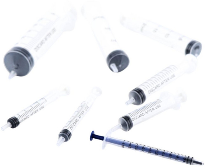 寵物餵食器注射筒組：精準分裝針筒 適用於酒精、消毒水、香水、化妝品分裝, 50個, 2ml