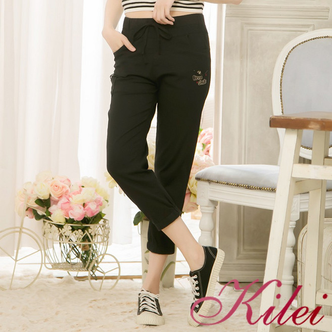 Kilei 英字刺繡抽繩鬆緊束口七分褲