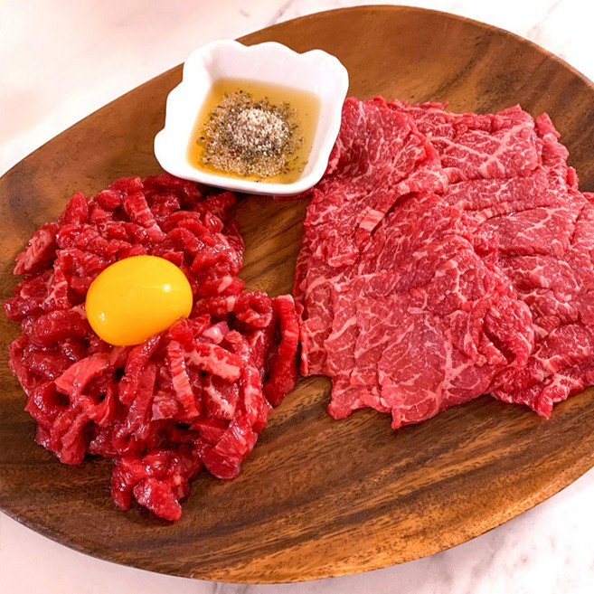 삼형제고기 국내산 한우 육회 생고기 쇠고기, 1개, 200g