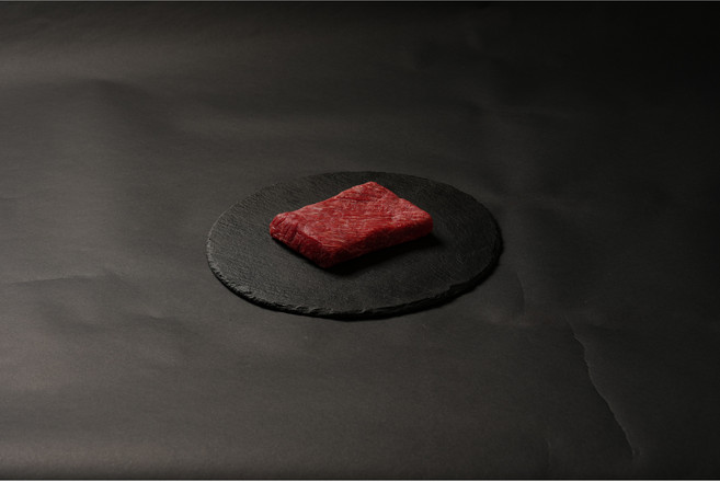 투뿔 한우 국거리[원산지:국산(충청남도)], 1개, 300g