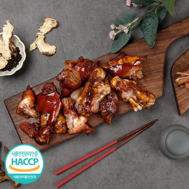 [힘찬열매] 쫀득한 미니족 한방 미니족발, 1개, 750g