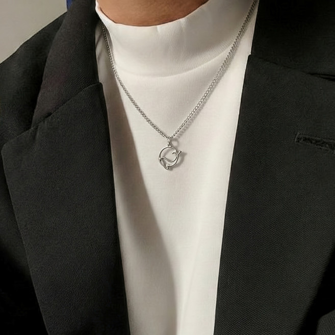 티키타 남자 써지컬 목걸이 돌고래 써클 체인 coin dolphin