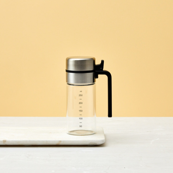 [모던하우스]깔끔하게 사용하는 내열유리 스텐뚜껑 양념오일병 300ml_easylife_KC0725001, 1개, 300ml