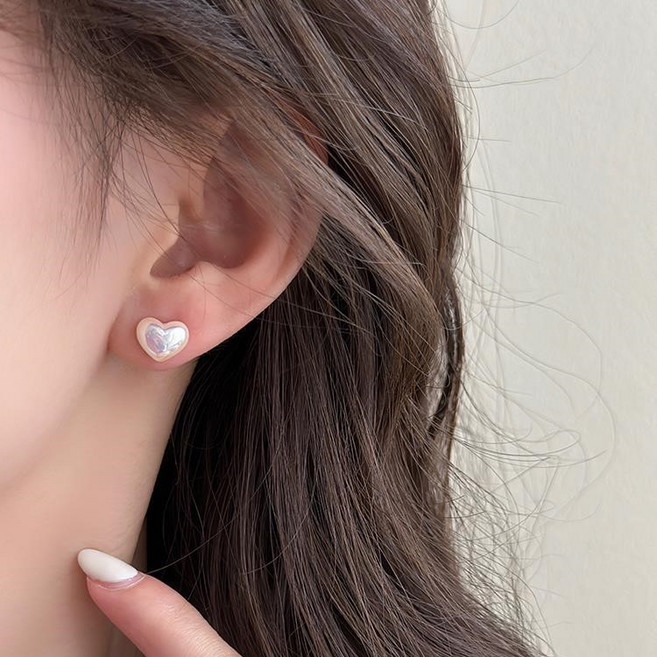 로이윙 925실버 오로라 펄 진주 하트 귀걸이