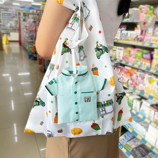 7-ELEVEN 購物袋 摺疊袋 鑰匙圈 吊飾 限量版, 1個, A短袖襯衫造型