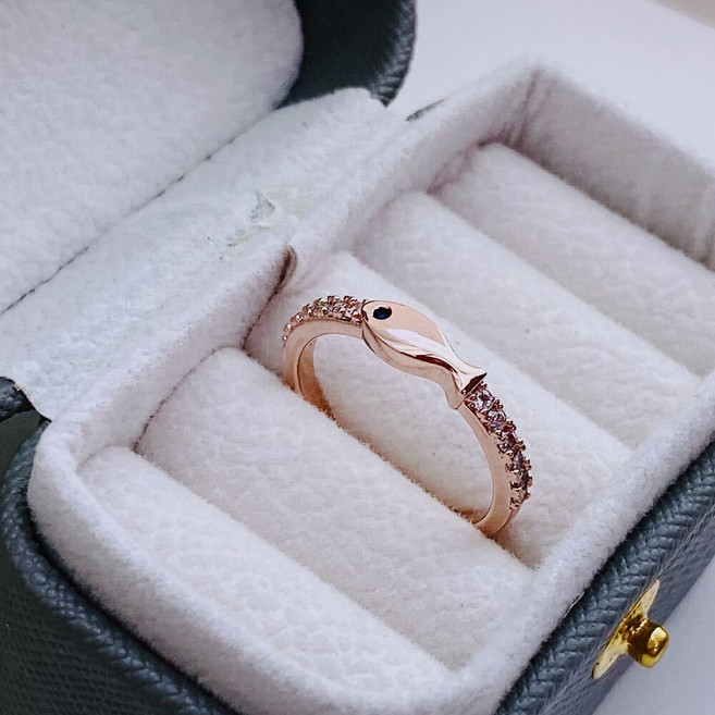 소원성취 피쉬 블루아이 파베 물고기 반지