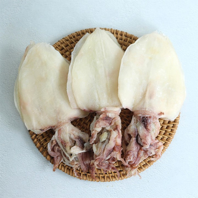 AAA급 반건조 한치 (1마리 13-16g내외), 10개, 15g