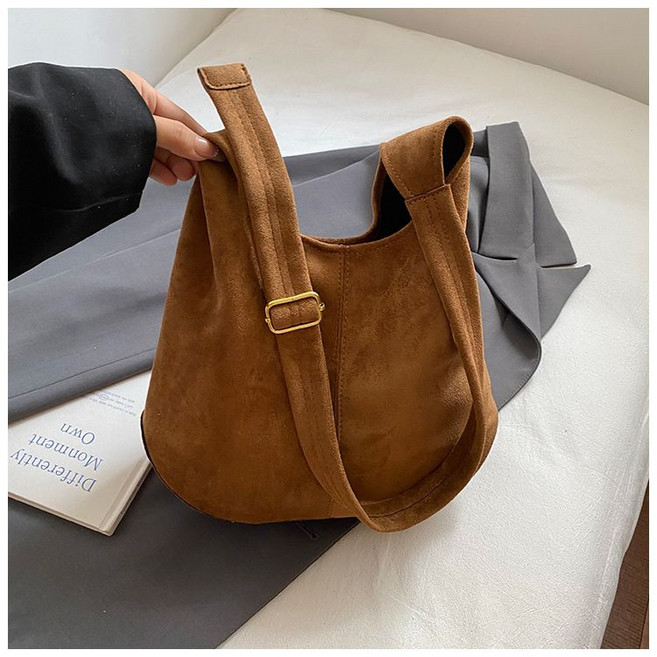 폭군의셰프 임윤아가방 스웨이드토트백 최종