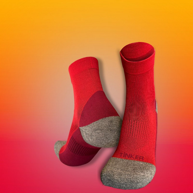 TINKER 挺客日日襪 MIT台灣製 足弓支撐 足底減壓 竹炭纖維消臭 多色中筒襪