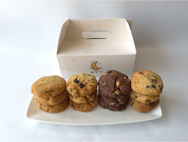 달쿠키의 우리밀 넛츠 (아몬드 마카다미아 피칸 피스타치오) 쿠키 (1Box-12ea), 12개, 30g