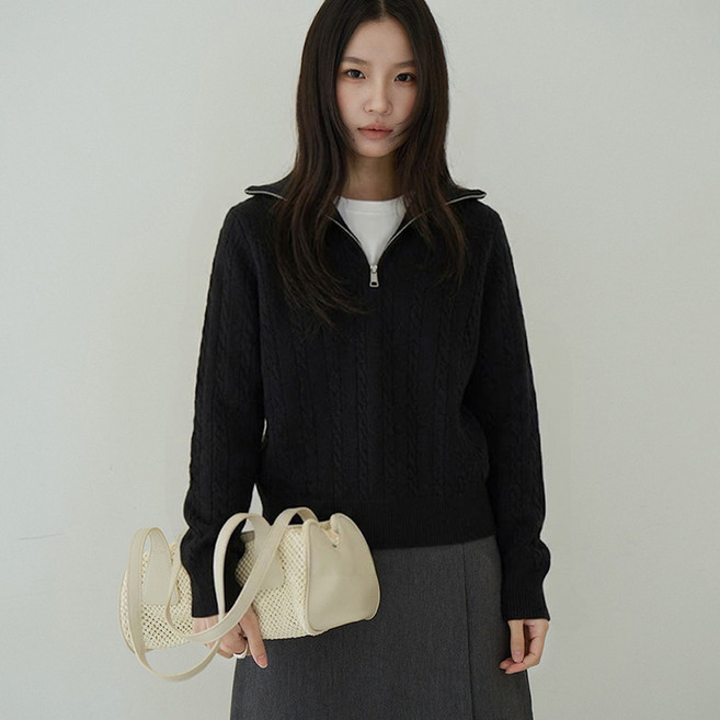 타니즈 레티머 반집업 하이넥 여성 케이블 긴팔 니트