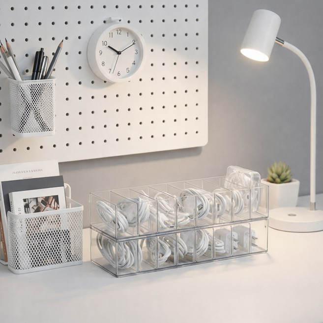 헤이하루 다용도 칸막이 정리함 USB 이어폰 케이블 정리함 8칸, 투명, 1개