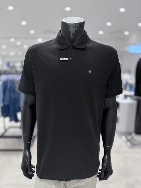국내매장품 캘빈클라인 진 남성 코튼 소재 레귤러핏 반팔 폴로 카라 티셔츠(4RB012G-UB1)