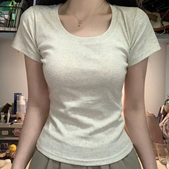 슬림핏 여성 라운드넥 반팔 티셔츠