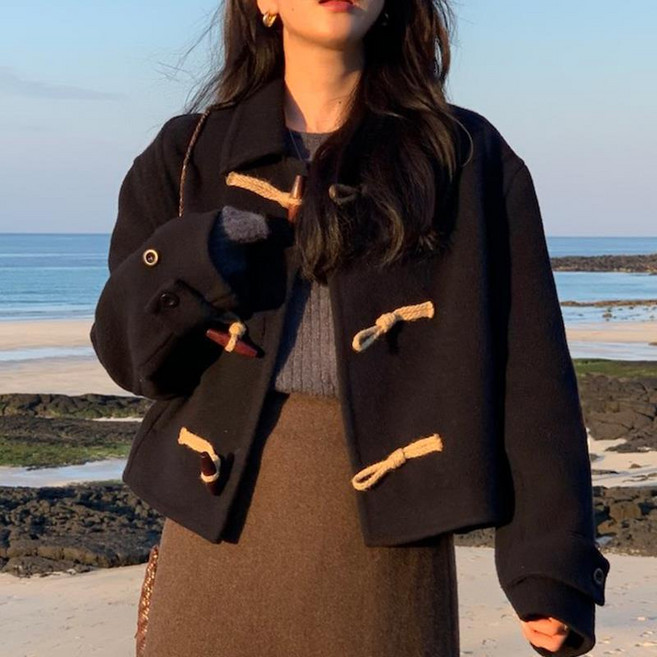 엔티랄라 리버시블 모직 코트녀 빈티지 추동 기품 있는 스퀘어 칼라 쇠뿔단추 헐렁한 쇼트 핏 모직 코트
