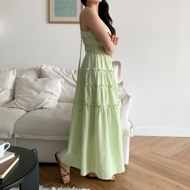 더한땀 러블리 시어서커 셔링 나시 A라인 롱 원피스 휴양지 바캉스룩