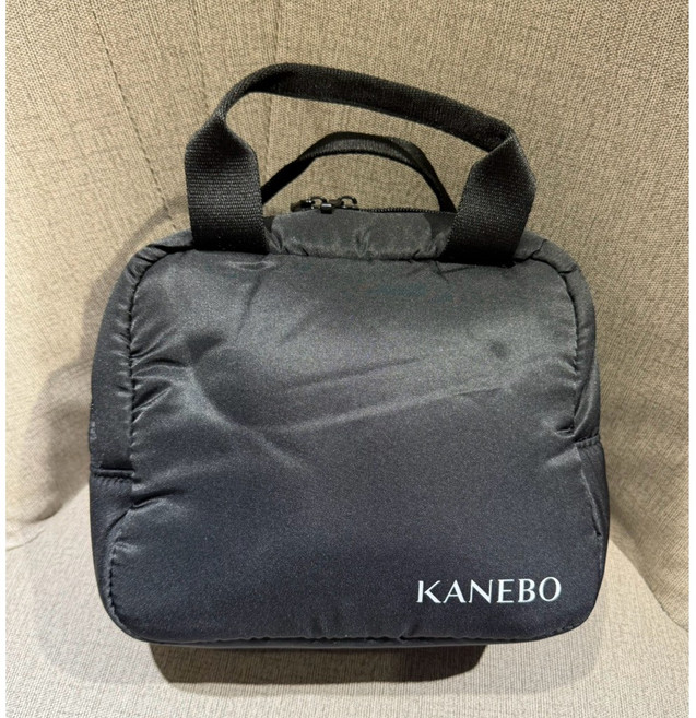 KANEBO 輕量雲朵隨行包