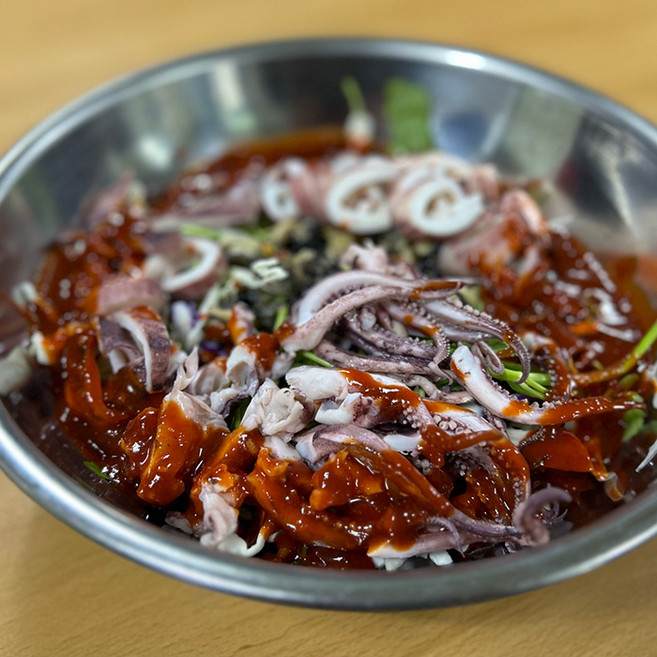 오징어회무침 밀키트 납작만두포함 무침회 1.1kg, 1개