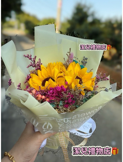 精美玫瑰香皂乾燥花束：婚禮小物/活動禮品/520送禮/畢業教師節禮物首選 多款可選, 1個, A02+禮物袋