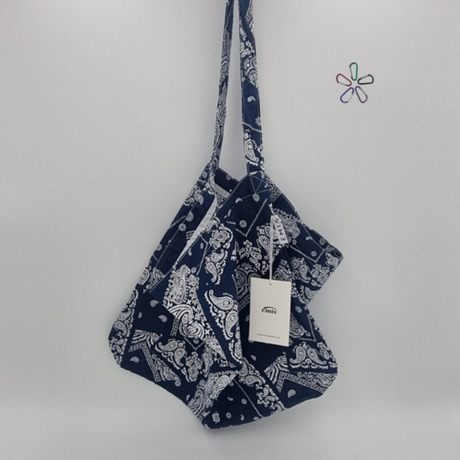 [국내 매장 정품] 이미스 에코백 페이즐리 네이비 + 카라비너