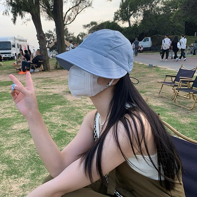 미모먼트 예쁜 경량 스트링 넓은챙 여성 휴대 캡모자
