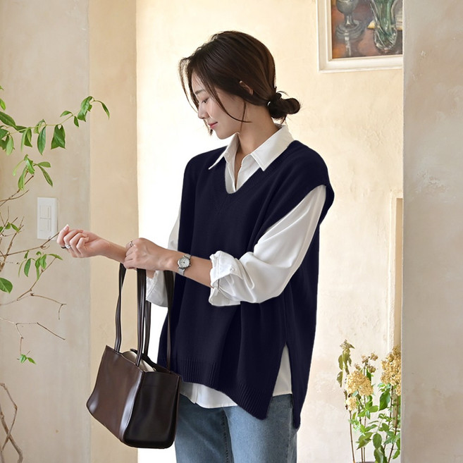 데일리앤 아르보 베이직 여성 브이넥 옆트임 루즈핏 니트 조끼 베스트