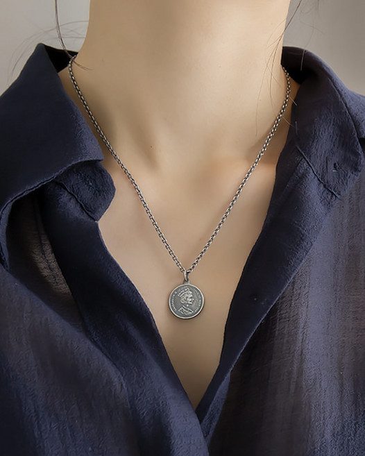 모두디자이너 실버925 퀸 엘리자베스 라운드 주화 코인 1.7 유화 목걸이 A