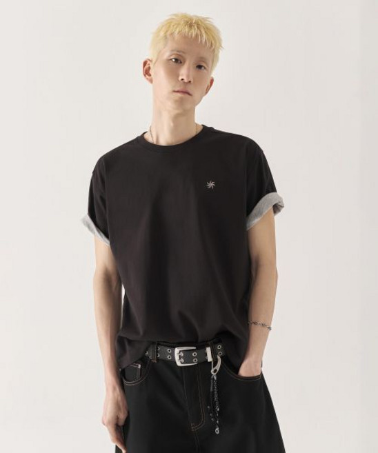 키뮤어 크롭 배색 롤업 반팔 티셔츠블랙