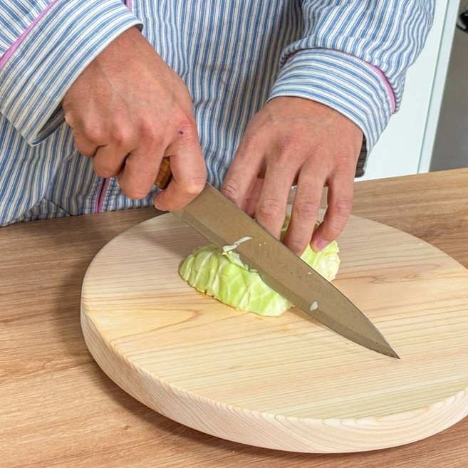 편백 나무 도마 원형 통원목 서빙보드 캠핑 플레이팅 다리 도마, 1개, 편백나무