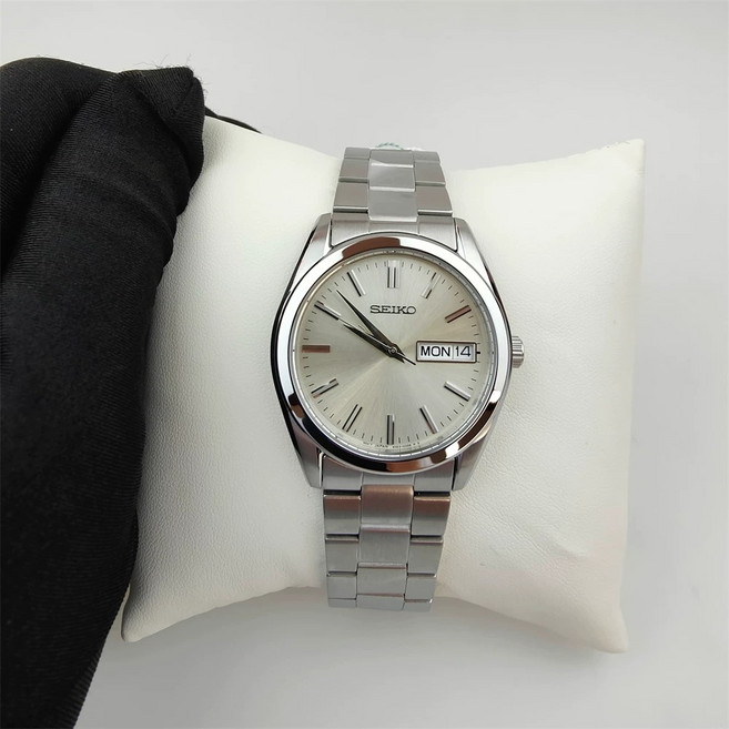5위 - [Seiko] 세이코 세렉션 아날로그 쿼츠 남성용 금속 밴드 시계 SBTH007