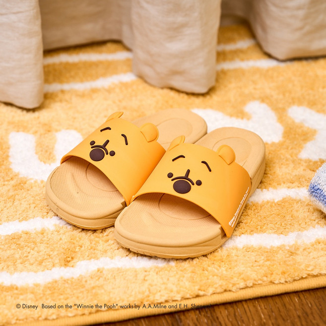 [MODERN HOUSE 중계점] 디즈니 곰돌이 푸 PVC 아동욕실화 170mm AD0125007, 1개, 옐로우