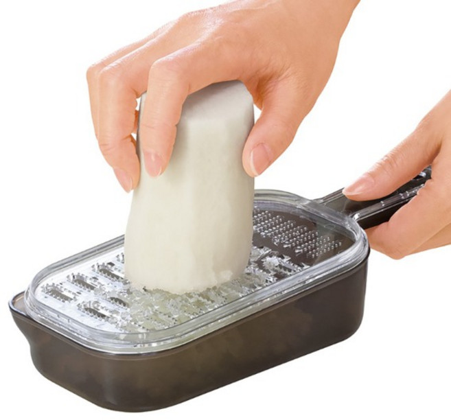 일본 사나다 손잡이 양면 블랙 무강판 (D-5064) 배즙 당근즙 무즙 무갈기 이유식 강판, 1개