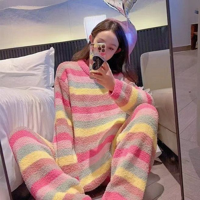 半邊絨彩虹糖睡衣套裝