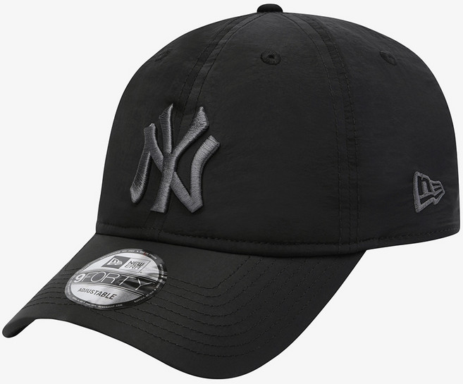 [AK수원점] [뉴에라] 뉴욕양키스 나일론 메탈 언스트럭쳐볼캡 블랙 15132552