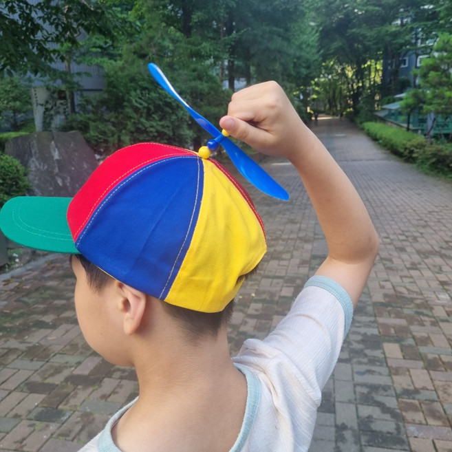 프로펠러모자 바람개비 헬리콥터 모자 개구쟁이 놀이동산모자
