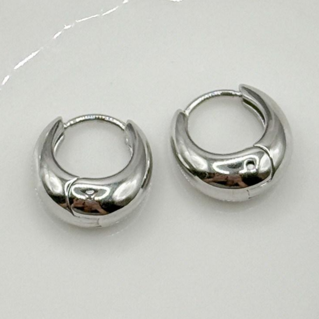 써지컬스틸 데일리 심플 볼드 물방울 링귀걸이