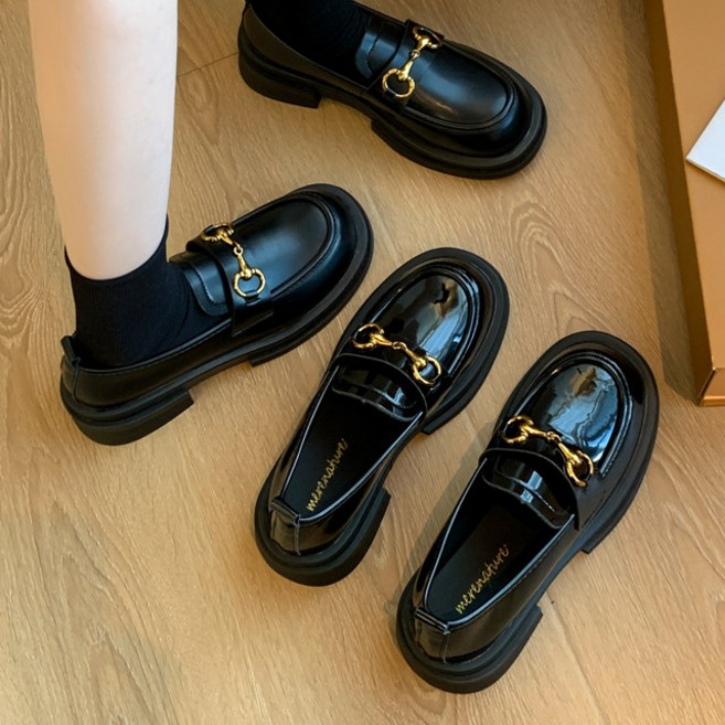 메르나뛰 자체제작 클래식 금장 페니 로퍼 발편한 통굽 청키 여성 단화 ME770011