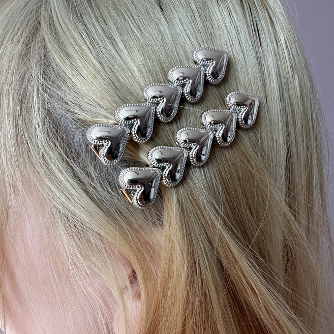 2P 한세트 아모르디어 블링블링 실버 스톤 진주 하트 리본 얼굴 예뻐보이는 포인트 집게핀