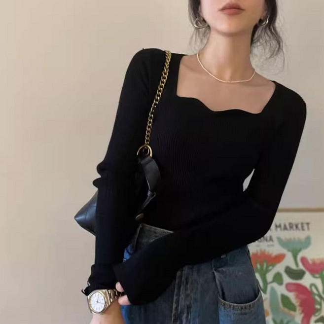 소소온 프렌치 스퀘어넥 슬림핏 니트 탑