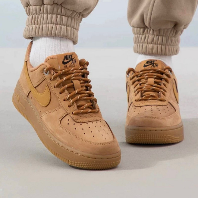 나이키 우먼스 에어포스1 된장포스 WB 플랙스 위트 운동화 러닝화 스니커즈 FZ7372-200