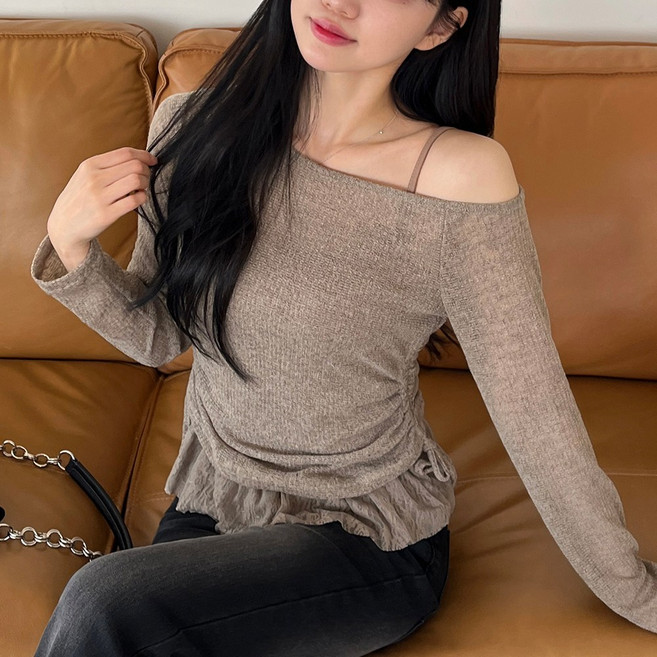 [디아미뇽] 캘린 레이스 프릴 나시 원숄더 셔링 시스루 긴팔티 레이어드 세트