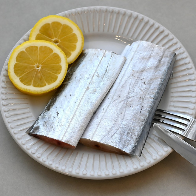 [산지직송] 제주갈치 프리미엄 손질 은갈치 백화점 납품용, 1세트, 제주 은갈치 실속형 중(230g 내외) 5마리