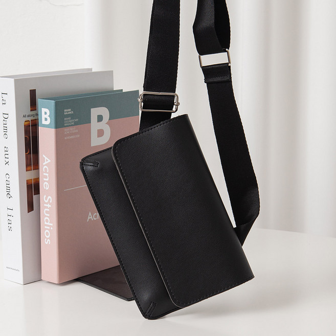 엔도르시 여성용 미니멀 홀스터 힙색 슬링백 EBA204