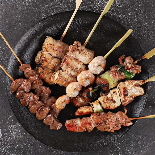 [야키꼬치] 모듬꼬치 8개입 x 1팩 (데리야끼소스 증정), 1세트, 430g